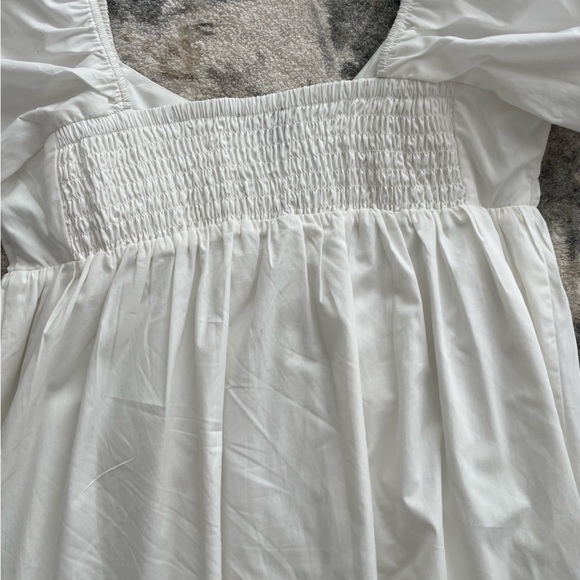 Banana Republic Poof Sleeve Mini - Size S - Picture 6 of 7